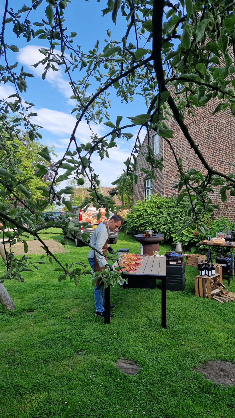 smakenenzo catering noorlimburg planken luxeplanken borrelplanken diner
